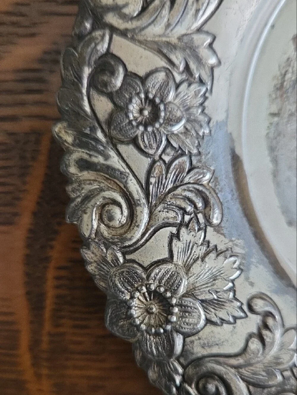 Vintage ANTIQUE SILVER PLATE ORNATE SAUCE GRAVY SERVER WITH DRIP DISH RARE